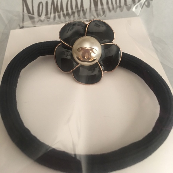 Chanel floral hair tie VIP gift - Picture 2 of 2