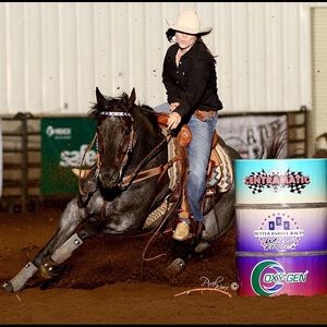 Meet your Posher, Megan