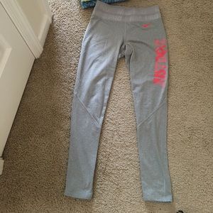 Nike Pro leggings