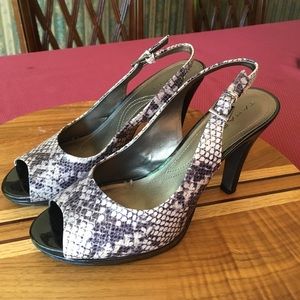 Tahari slingback heels