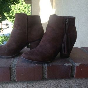 Flaux Suede Brown Booties