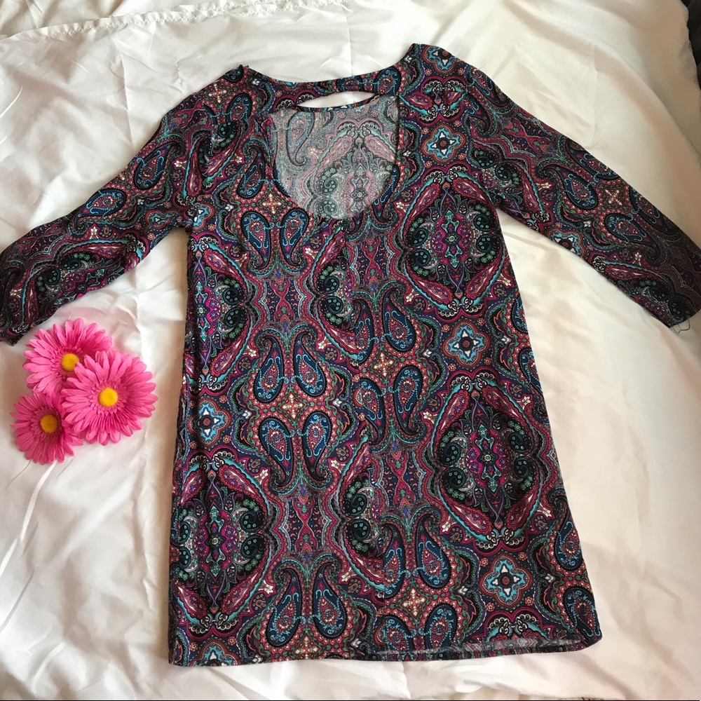 Pattern dress - Picture 2 of 3