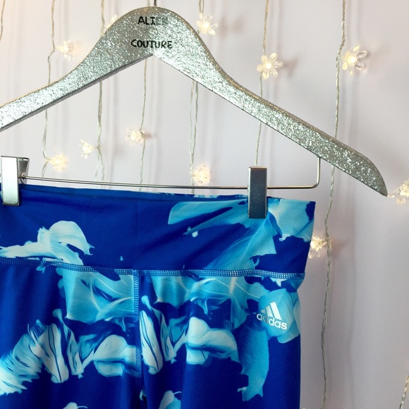 NEW Adidas Crop Workout Leggings - Picture 3 of 8