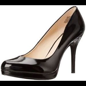 Nine West 3 in heels in black