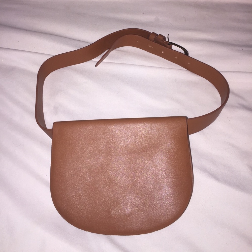 Brown fanny pack belt