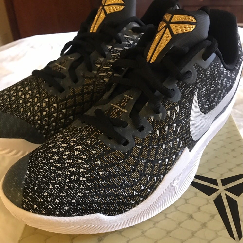 Nike Mamba Instincts
