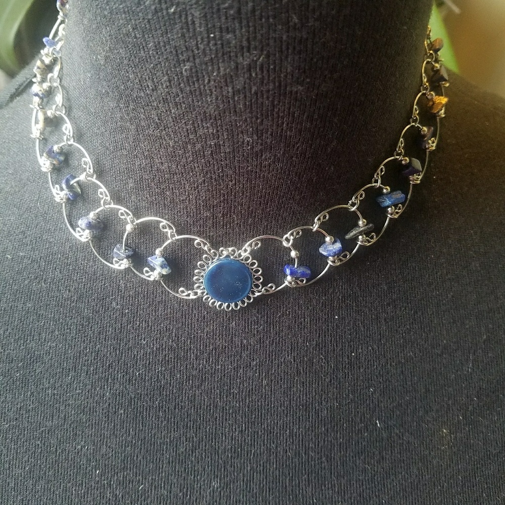 Brazilian agate necklace with matching earrings