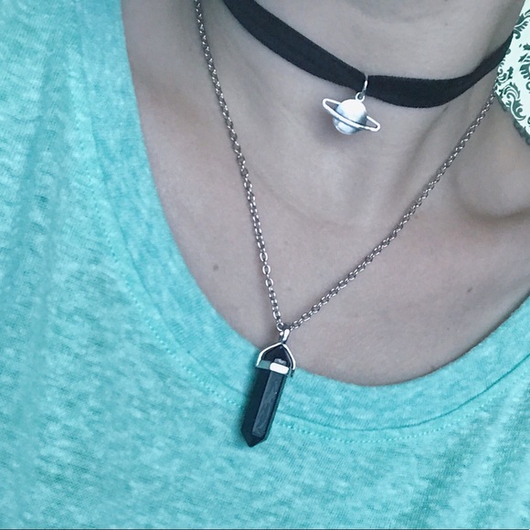 Black Velvet Saturn Choker🌌 - Picture 4 of 4