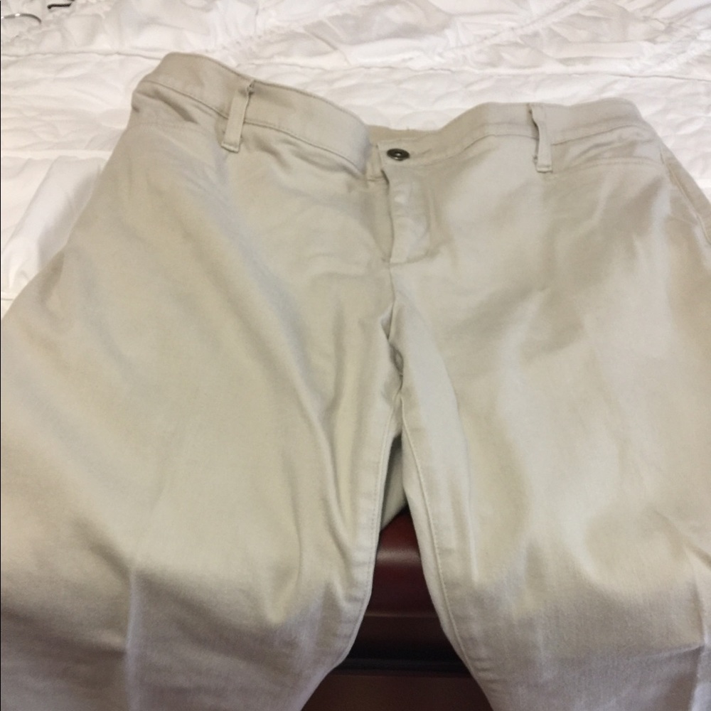 KHAKI JEANS WITH COMFORT WAISTBAND