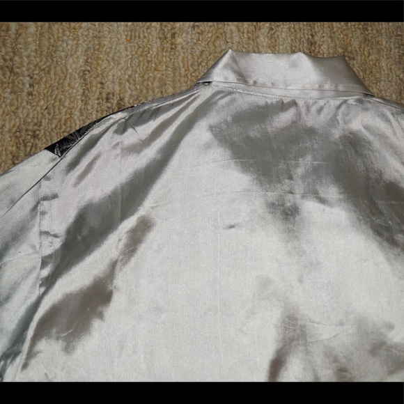 Embroidered Vintage 1952 White Silk Top - Picture 3 of 4