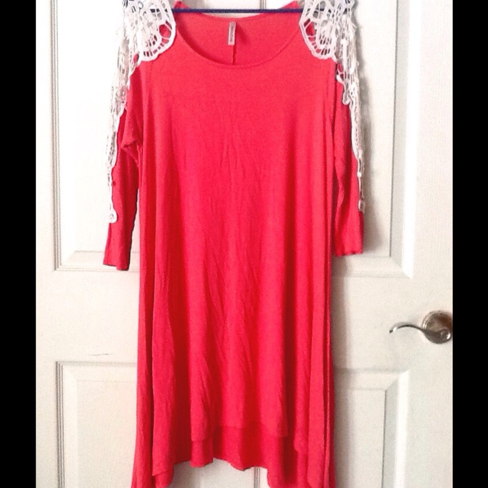 Coral Tunic NWOT.