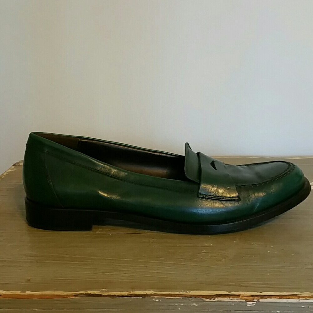 AGL Emerald Green Leather Loafer
