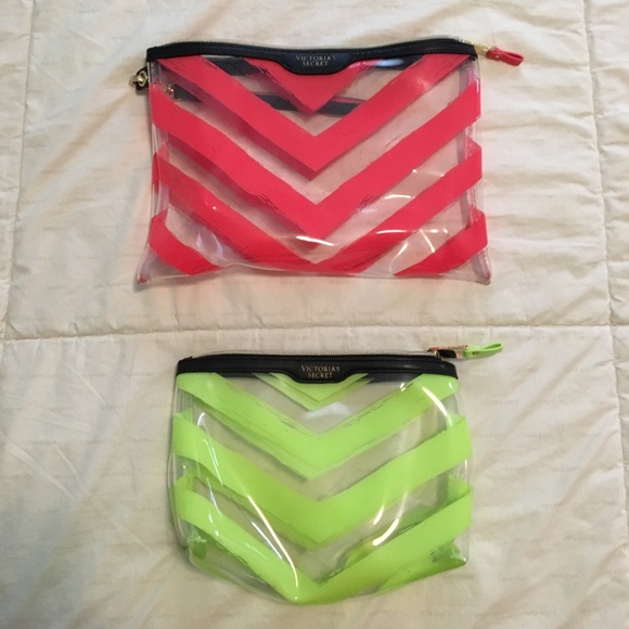 I have too many make up bags. - Picture 1 of 1