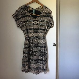 Francesca's black and white print dress