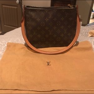 Authentic Louis Vuitton Looping MM bag