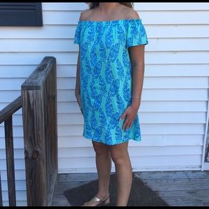 Vineyard Vines dress