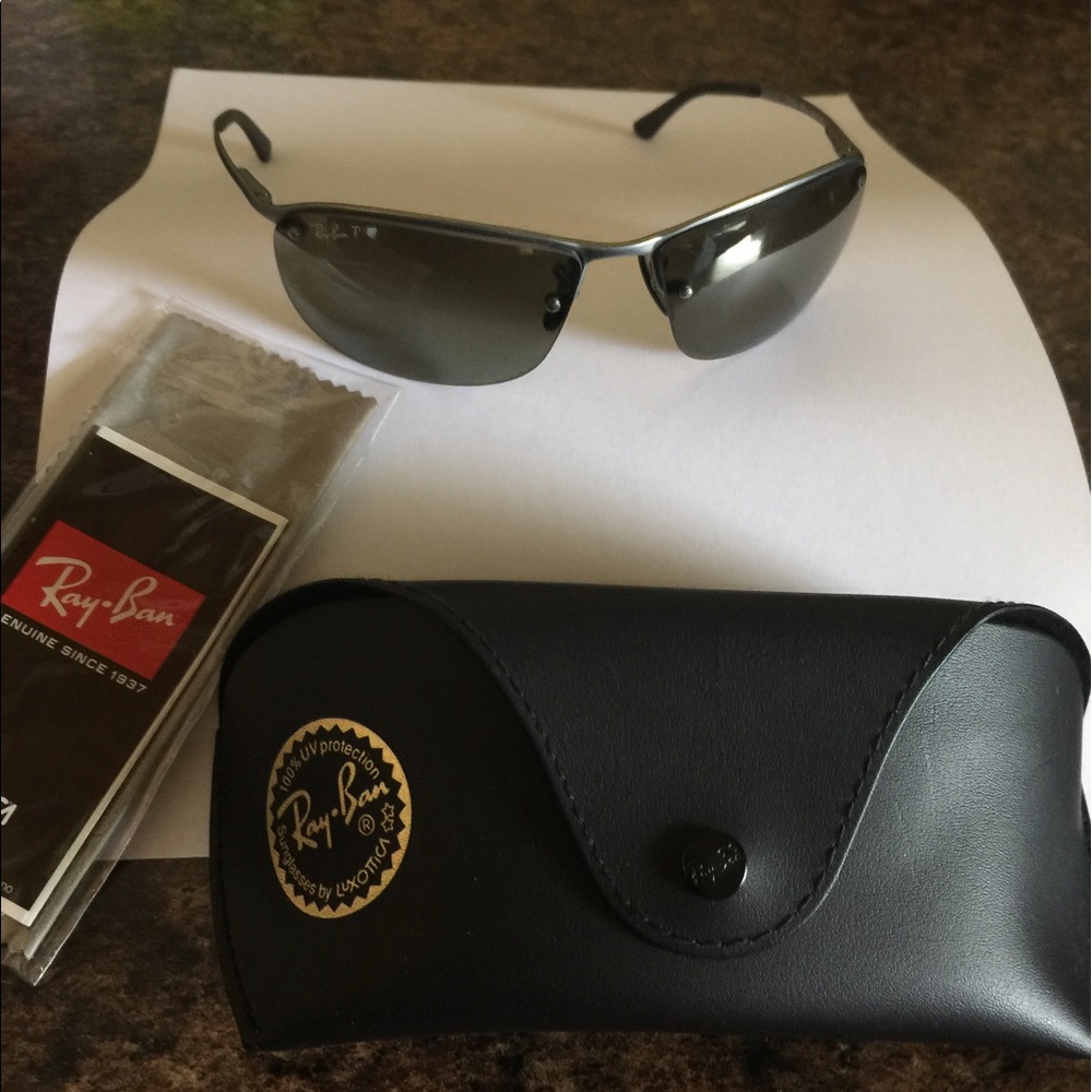 Polarized Ray ban Shades.. Never used!