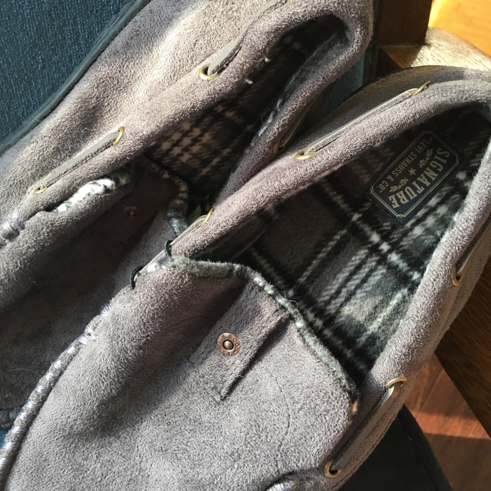 NWT Levi Strauss Signature Men's Slippers 11-12