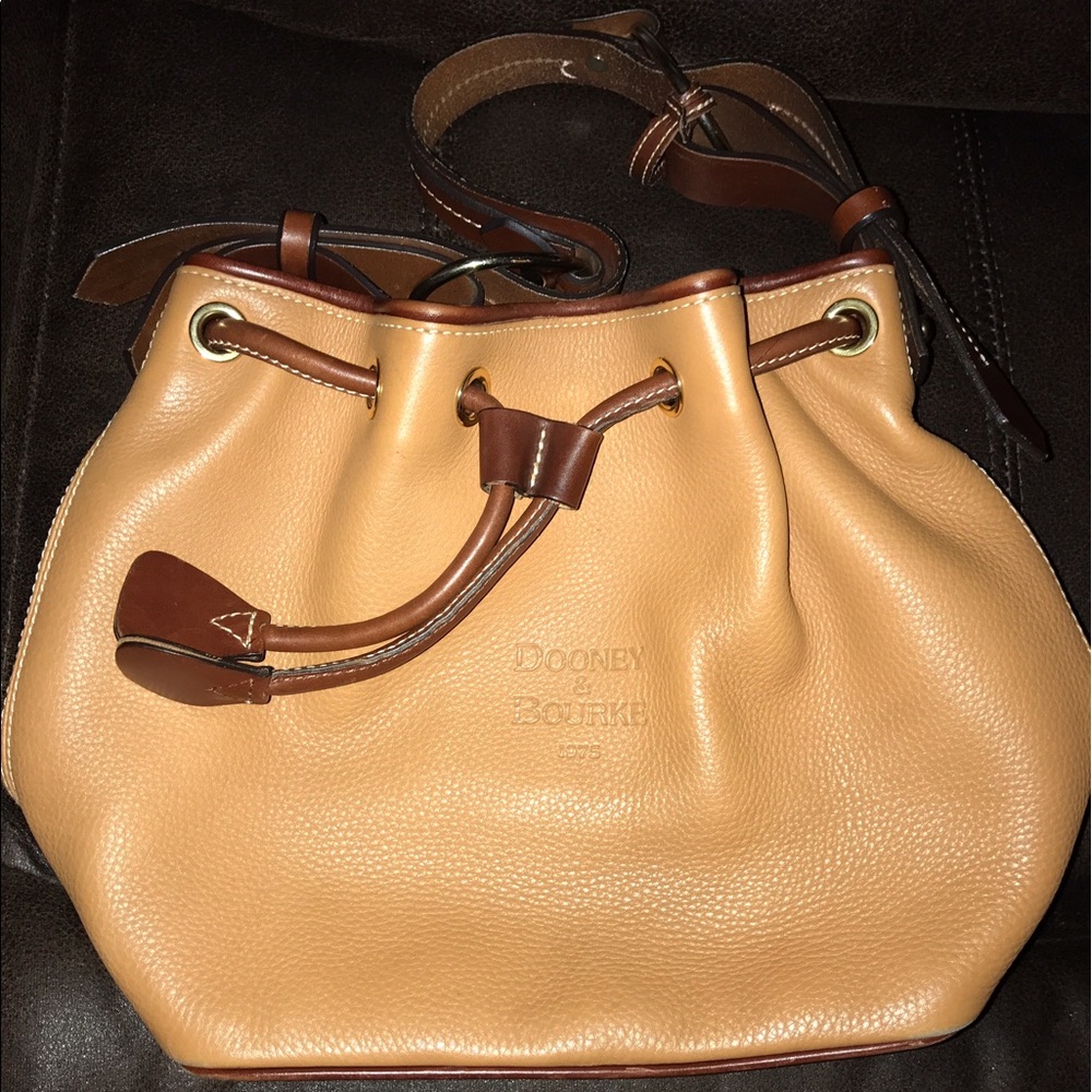 Dooney & Bourke handbag