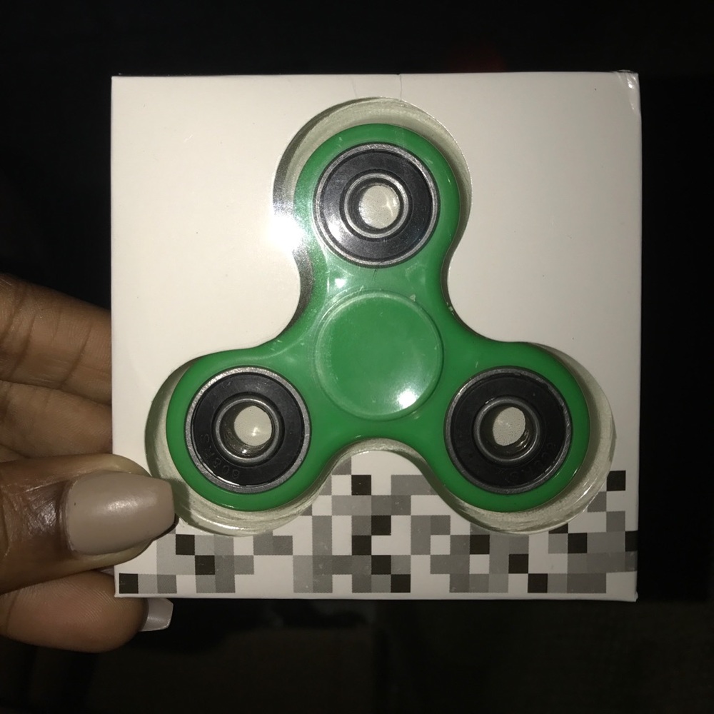Green fidget spinner
