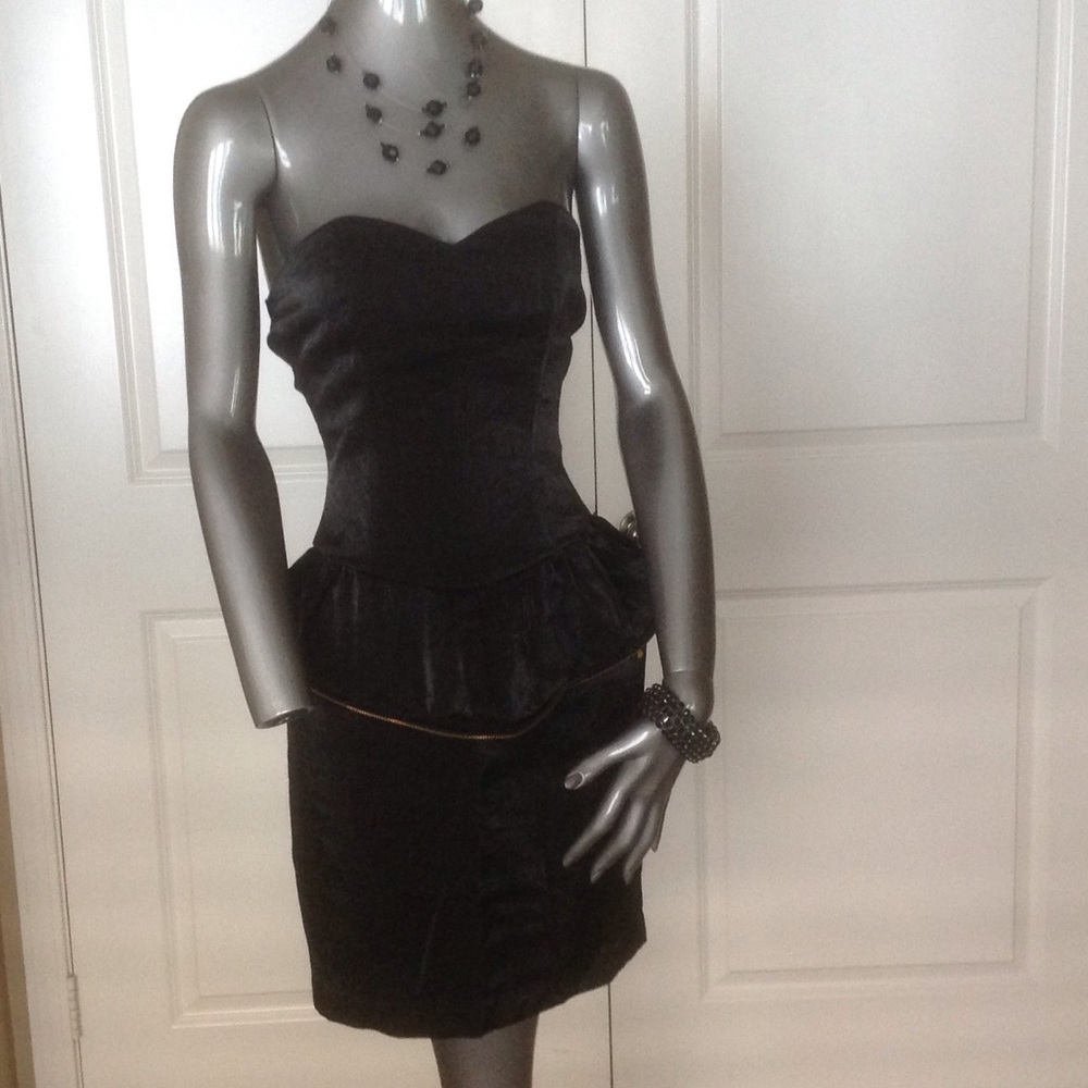 Matix Zipper Strapless Peplum Little Black Dress