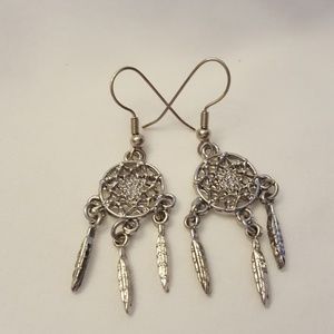 Dreamcatcher drop earrings