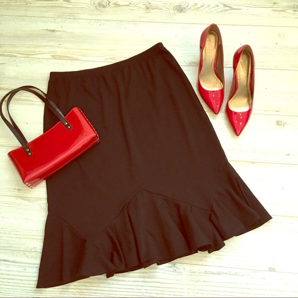 Elementz Dresses & Skirts - Elementz Black Skirt with ruffle flair bottom
