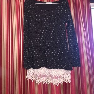 Long polka-dot pretty shirt with lace at bottom