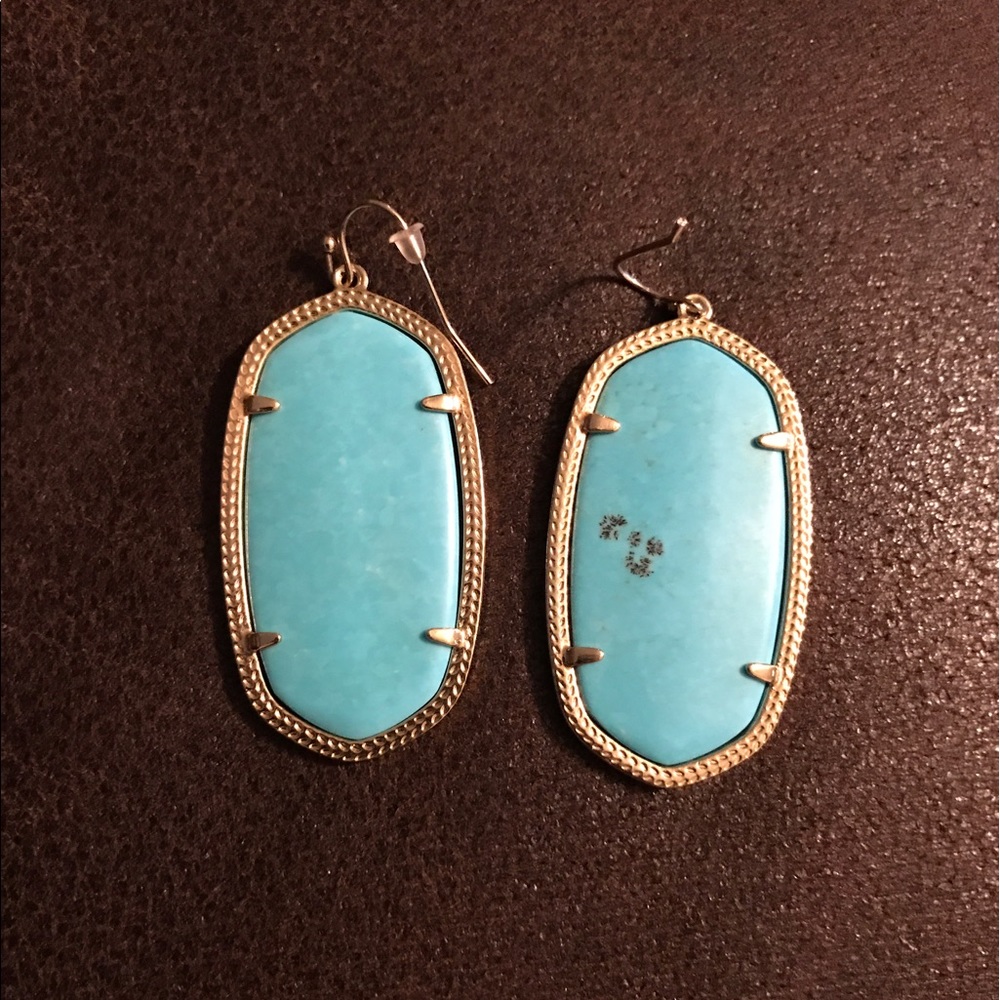 Kendra's Scott Danielle earrings
