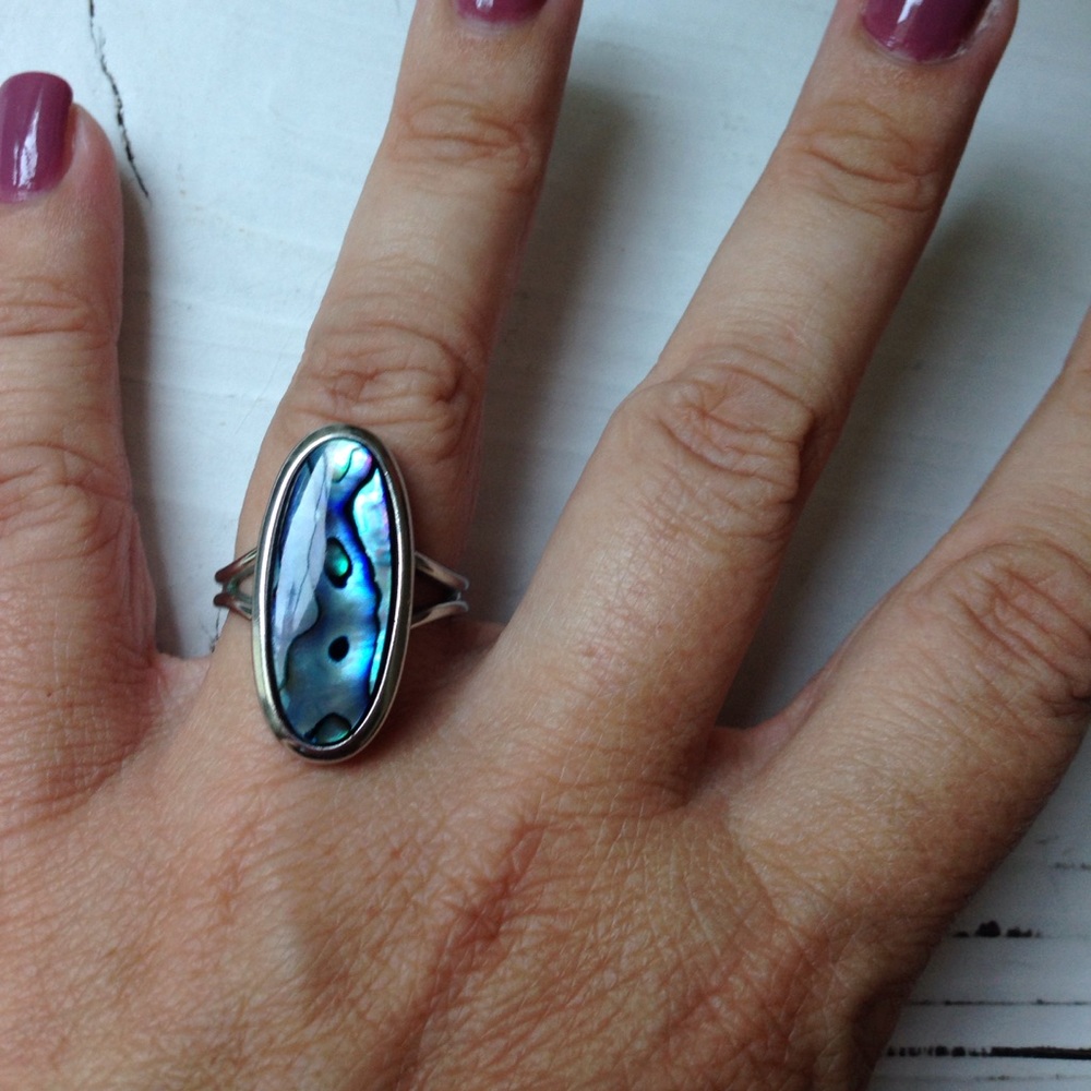 Gorgeous Statement Ring - image 2