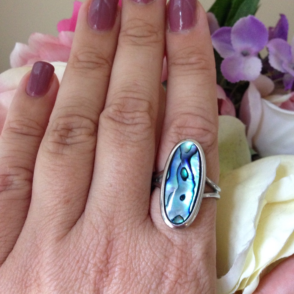 Gorgeous Statement Ring - image 3