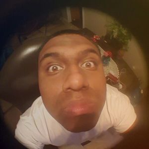 Meet your Posher, Cisneros