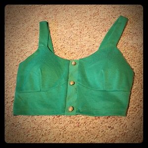 Body central crop top