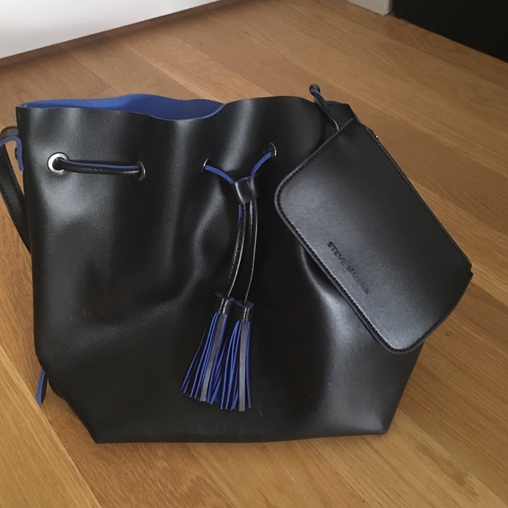 Steve Madden Bucket Bag