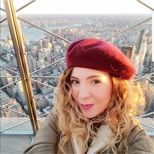 Meet your Posher, Miriam