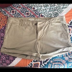 Mossimo shorts