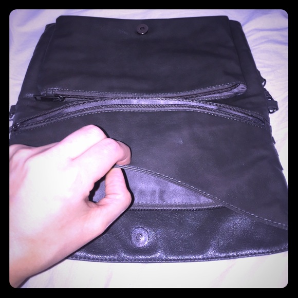 Gray Shoulder & Clutch Bag with Removable Chain - Picture 5 of 8