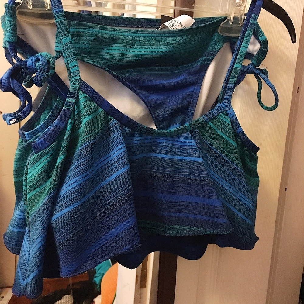 [LIKE NEW] BLUE GREEN TWO PIECE SWIMSUIT