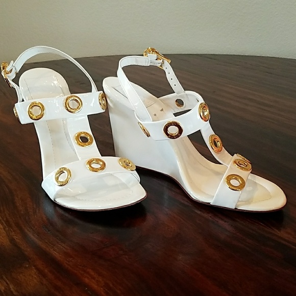 tory burch white wedges