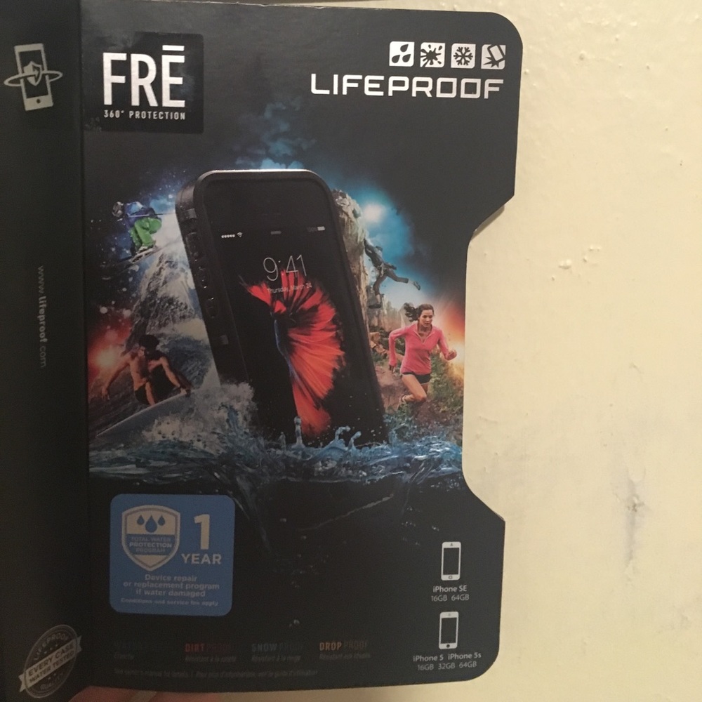 A life proof black and clear sealed case