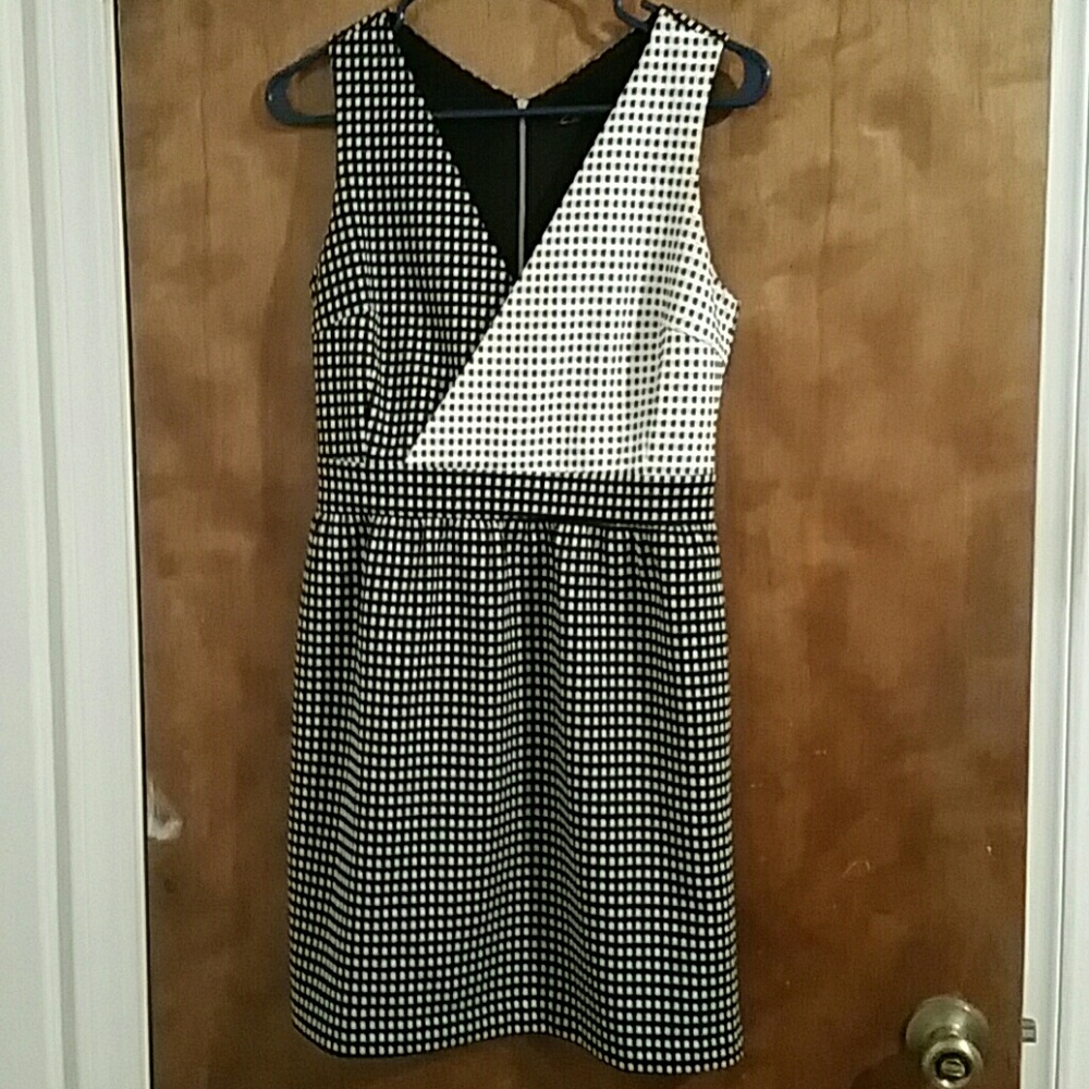 C Luce black white dress