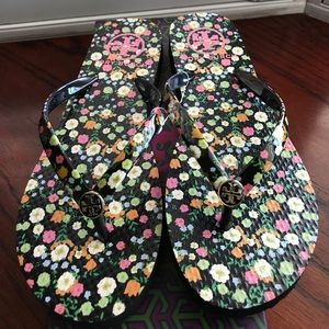 Tory Burch brand new flip -flops never worn w/box
