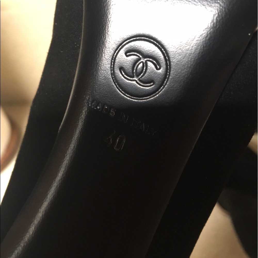 Chanel Suede Calfskin Satin Pump Black Size 40 - Picture 6 of 8