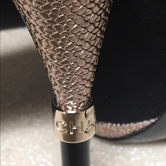 Chanel Suede Calfskin Satin Pump Black Size 40 - Picture 7 of 8