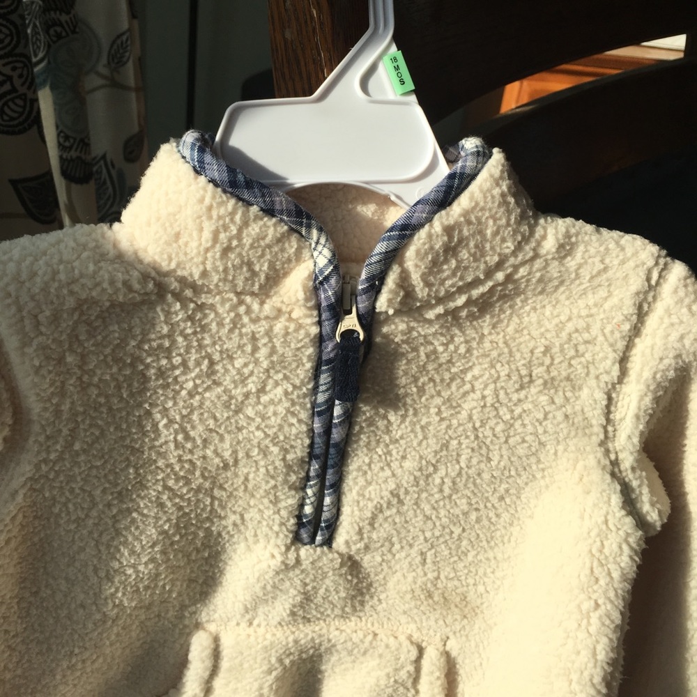 NWT Carter's 1 piece Romper.