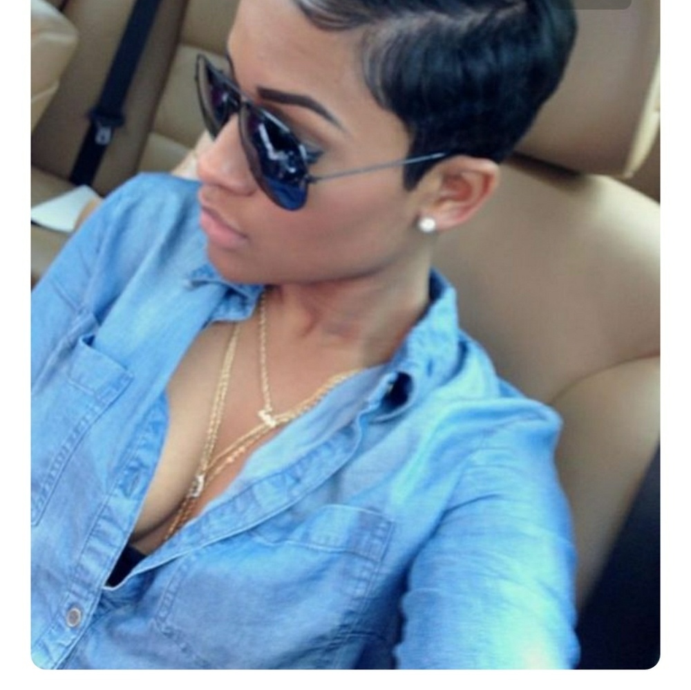 Meet your Posher, Zee