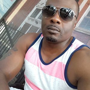 Meet your Posher, Victor