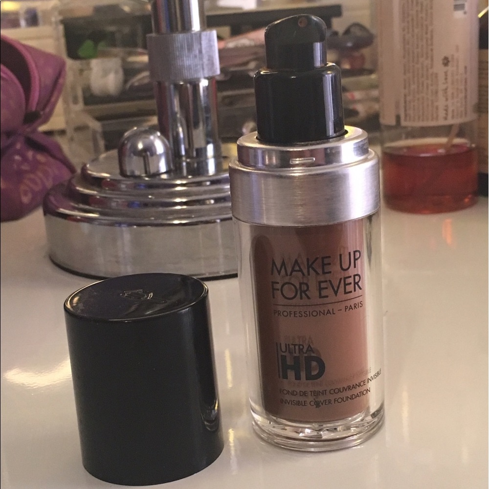 ✨SALE!✨Make Up Forever Ultra HD Foundation