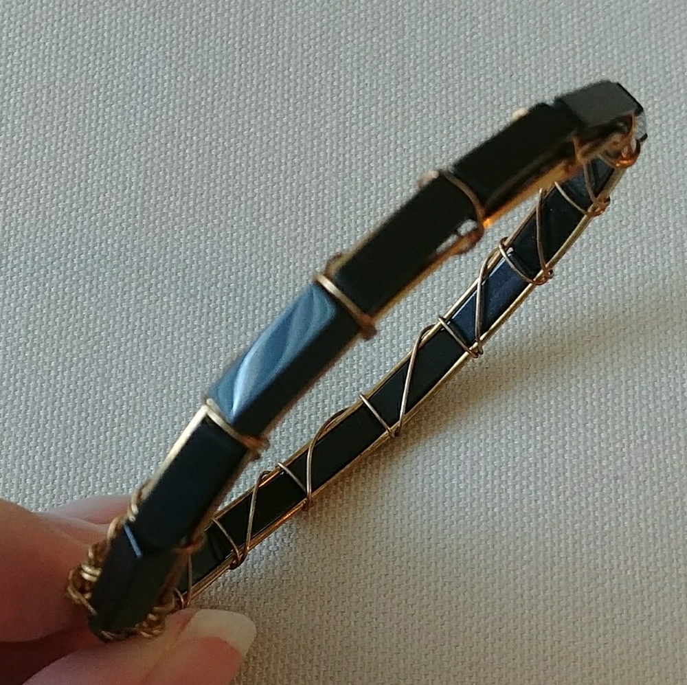 Black and gold bangle