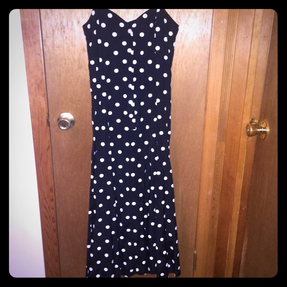 Vintage button up polkadot maxi dress - Picture 3 of 5